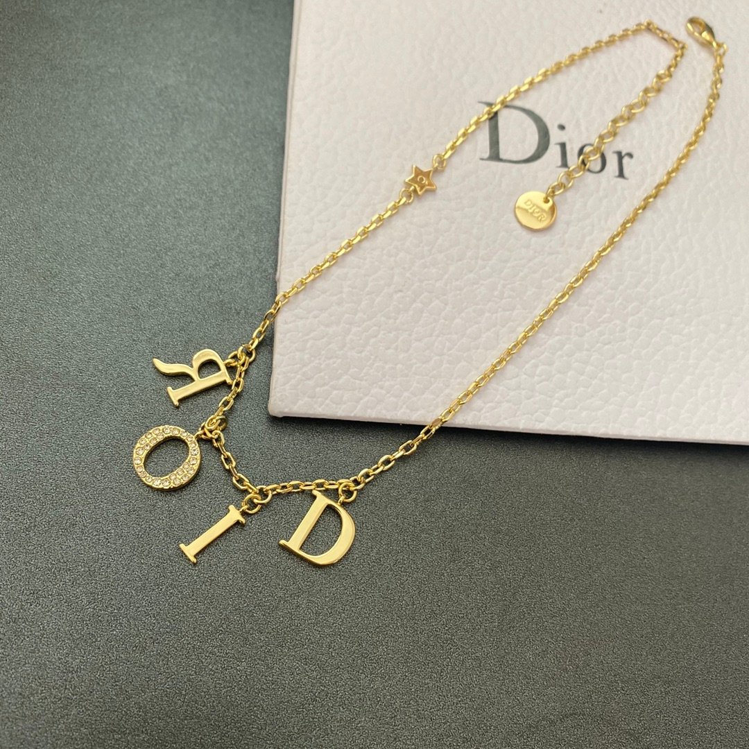Dior Baby Necklace: New Delicate & Dainty Styles 4 Dior Baby Necklace: New Delicate & Dainty Styles - Image 4