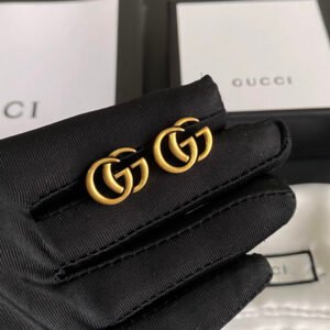 New Gucci GG Marmont Stud Earrings: Matelassé Leather & Gold Tone Logo