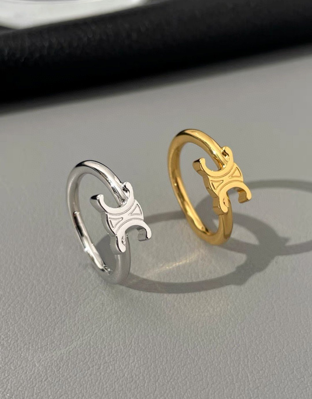 Celine Pearl Cluster Ring: Baroque Pearls Set in Modern Prong Setting 2 Celine Pearl Cluster Ring: Baroque Pearls Set in Modern Prong Setting - Image 2