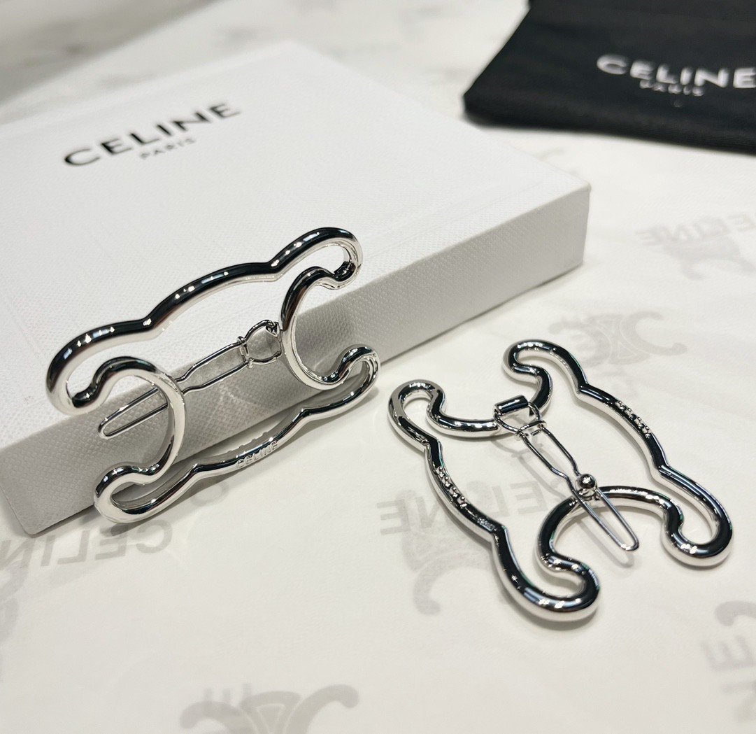 Celine New Hair Pin : Gold-Tone Triomphe Motif Pins for Updos 5 Celine New Hair Pin : Gold-Tone Triomphe Motif Pins for Updos - Image 5
