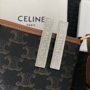 Celine's new hair clips, priced per pair 7*1.4cm