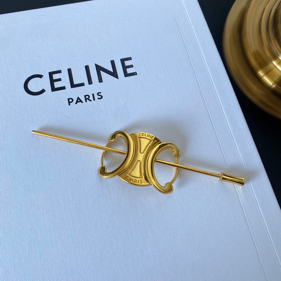 Celine New Chunky Hairpin: Oversized Tortoiseshell Acetate Design 6 Celine New Chunky Hairpin: Oversized Tortoiseshell Acetate Design - Image 6