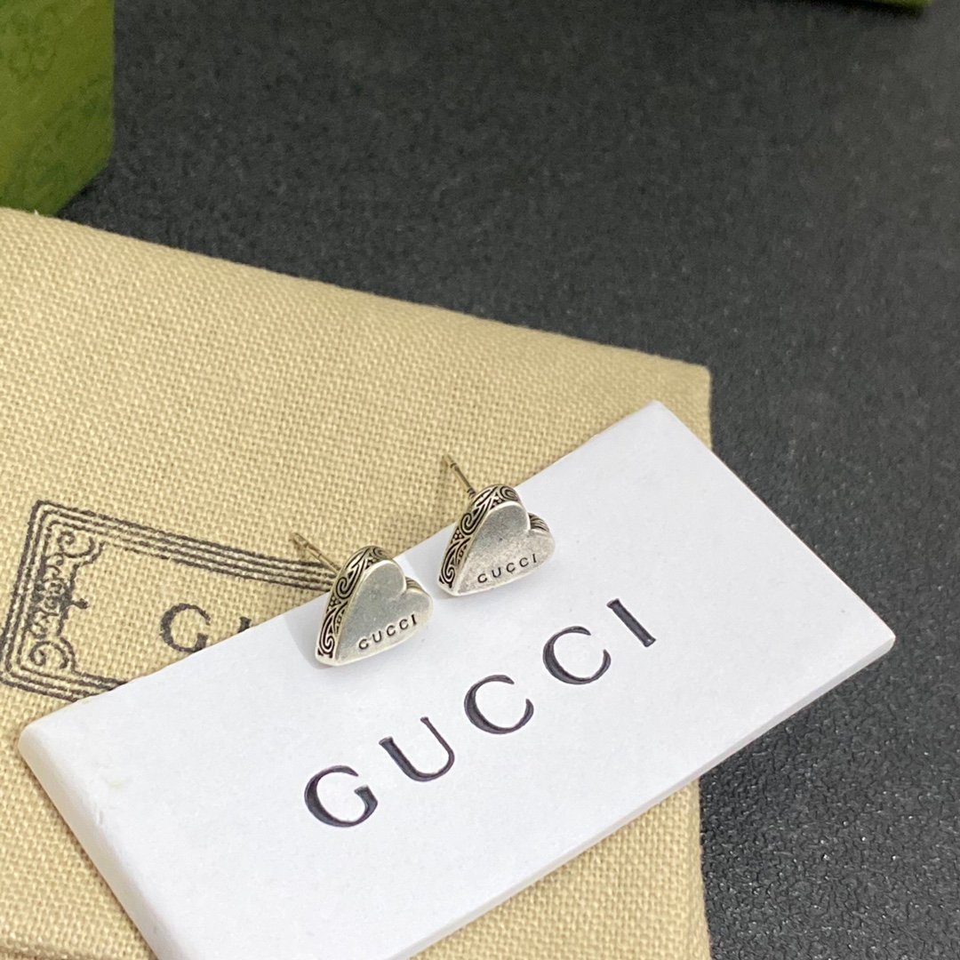 Gucci Silk Tassel Earrings: Brand Color Tassels on Gold Hook 3 Gucci Silk Tassel Earrings: Brand Color Tassels on Gold Hook - Image 3