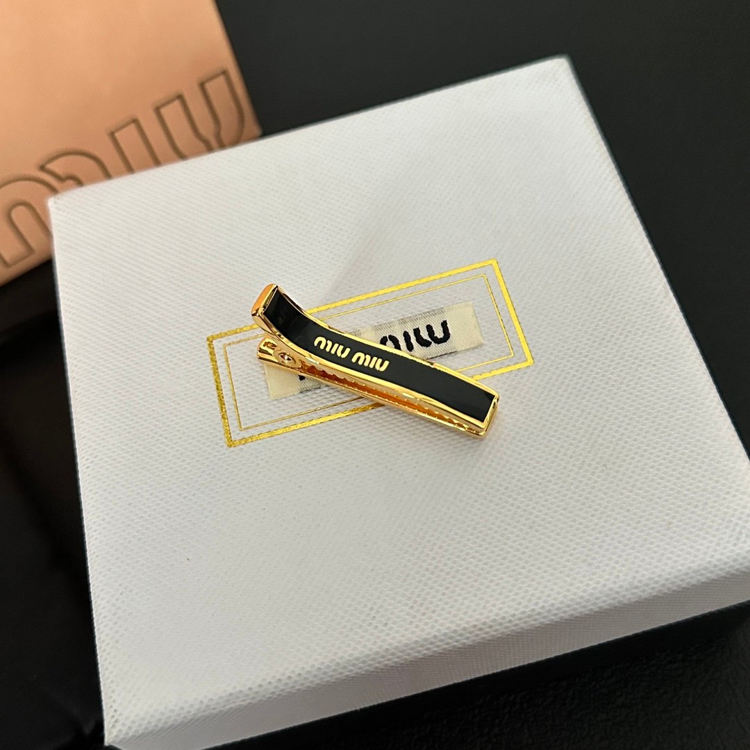 Miu Miu Reversible Bucket Hat: Logo Jacquard vs. Solid Silk, Adjustable Chin Strap 4 Miu Miu Reversible Bucket Hat: Logo Jacquard vs. Solid Silk, Adjustable Chin Strap - Image 4