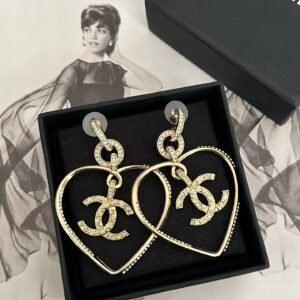 Chanel 2026 Cruise Collection Earrings: Nautical Rope & Anchor Motifs in Gold Vermeil
