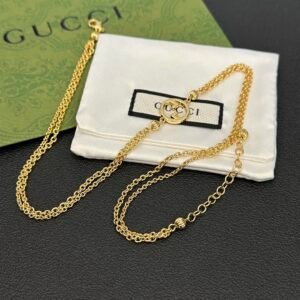 Gucci Blooms Floral Pendant Necklace: Enamel Flower Drop on Gold Link