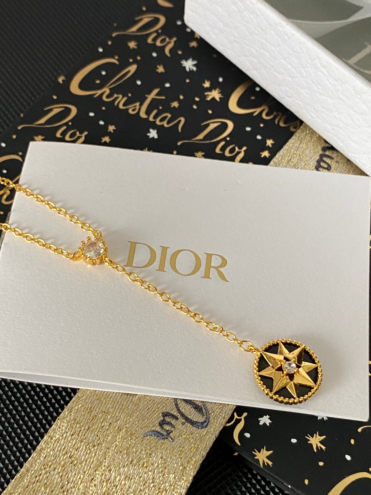 Dior's Latest Necklace Collection: Styles & Prices 8 Dior's Latest Necklace Collection: Styles & Prices - Image 8