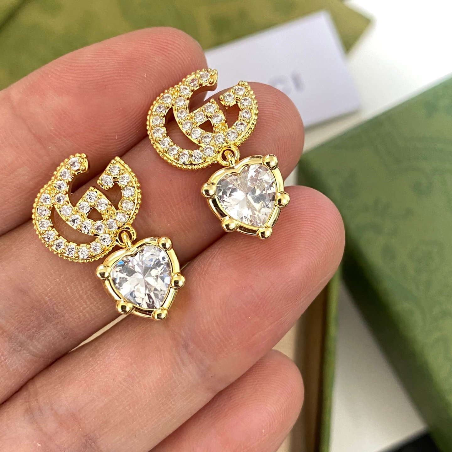 Gucci Runway Chandelier Earrings: Oversized Crystal & Metal for Evening 2 Gucci Runway Chandelier Earrings: Oversized Crystal & Metal for Evening - Image 2