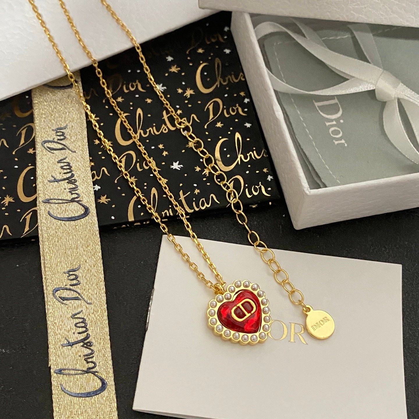 Dior New Necklace Celebrities Wore: Red Carpet Looks 3 Dior New Necklace Celebrities Wore: Red Carpet Looks - Image 3