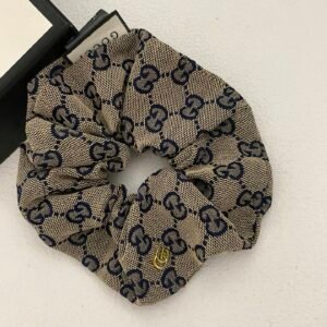 Gucci Tiger Head Hair Tie: Embroidered Motif on Stretch Velvet Band