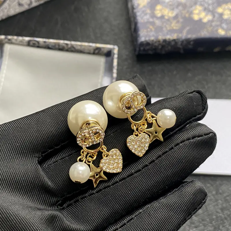 New DIOR Tribales Asymmetric Earrings: Single Cultured Pearl with Pavé Cap 5 New DIOR Tribales Asymmetric Earrings: Single Cultured Pearl with Pavé Cap - Image 5
